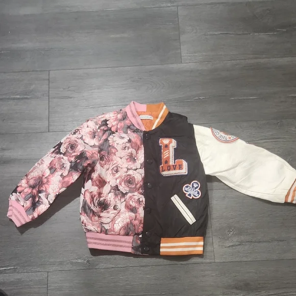 Floral and Black with Leather Sleeve Kids Jacket Size 3 - Picture 3 of 13